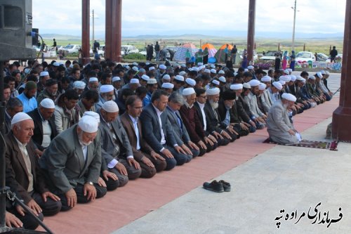 نشست علمی علماء و روحانیون اهل سنت در آرامگاه مختومقلی فراغی 