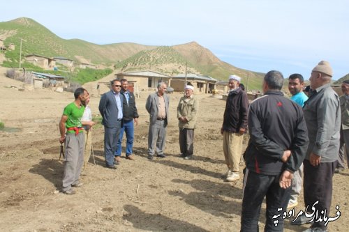 بازدید فرماندار مراوه تپه از روستای قرناق بخش گلیداغ 