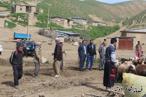 بازدید فرماندار مراوه تپه از روستای قرناق بخش گلیداغ 