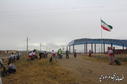 فرماندار مراوه تپه : مشارکت جوانان در کارهای خداپسندانه نشانه پایبندی آنها به اعتقادات دینی است . 