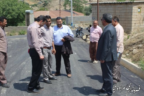 بازدید فرماندار و نماینده مجلس شورای اسلامی از روستای عرب قاری حاجی