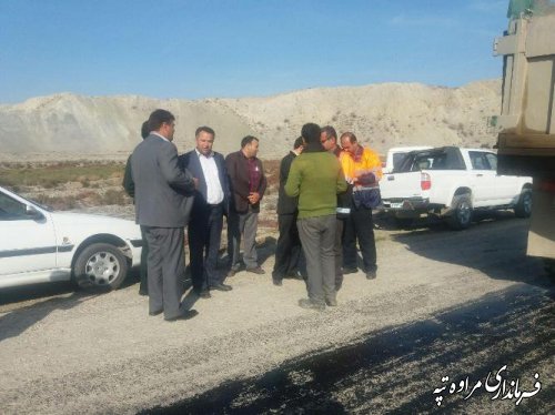 بازدید مدیر کل راهداری و حمل و نقل جاده ای از عملیات روکش آسفالت محور دادلی غزنین  