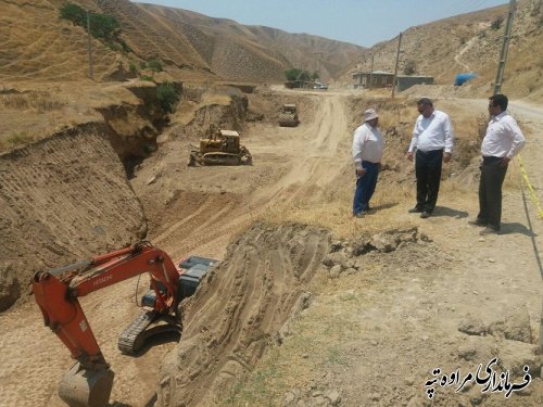 فرماندار مراوه تپه از سد رسوبگیر و آب بندان روستای قرناق بازدید کرد