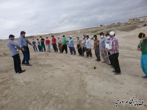 فرماندار مراوه تپه از نحوه اجرای مرحله دوم جونده کشی در راستای پیشگیری از بیماری سالک بازدید کرد.