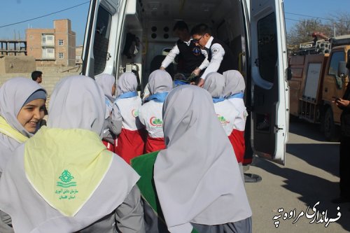 مانور زلزله و ایمنی در مدرسه شبانه روزی عفاف مراوه تپه برگزار شد.