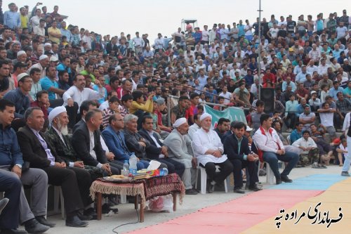 سالن روباز دولت محمد آزادی در جوار آرامگاه مختومقلی فراغی افتتاح و به بهره برداری رسید. 