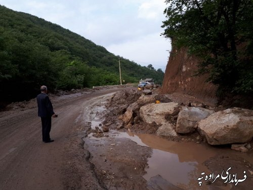 بازدید سجادی مدیر کل مدیریت بحران و فرماندار مراوه تپه از خسارات سیل بخش گلیداغ