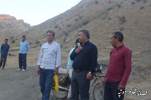 فرماندار مراوه تپه به همراه  معاون فنی پژوهشکده سوانح طبیعی کشور از روستای آقلربازدید کردند