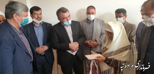 یک واحد مسکونی احداثی سیلزدگان در روستای اق قلعه با  حضور مسئولین استانی و شهرستانی افتتاح شد