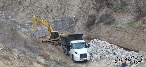 بازدید از سازه‌های سنگی و ملاتی قرناوه