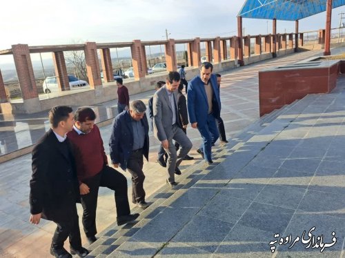 حضور معاون بازسازی ومسکن روستایی بنیاد مسکن کشور در آرامگاه مخدومقلی فراغی