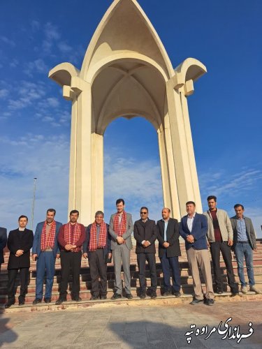 حضور معاون بازسازی ومسکن روستایی بنیاد مسکن کشور در آرامگاه مخدومقلی فراغی