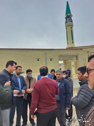 حضور معاون بازسازی ومسکن روستایی بنیادمسکن کشور در سایت ایمن سازی ۵/۵ هکتاری روستای آق امام