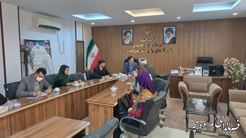 ملاقات مردمی فرماندار مراوه‌تپه با تعدادی از اهالی این شهرستان در آستانه دهه فجر