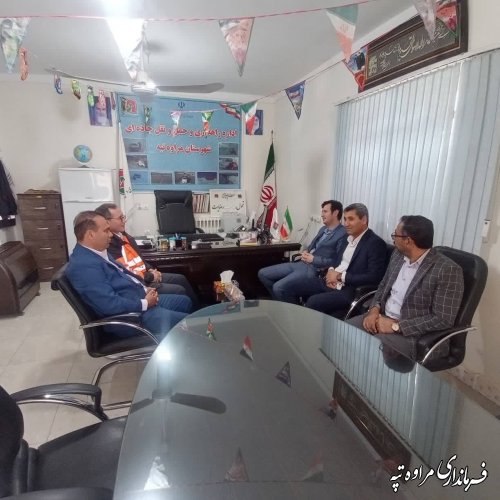 مدیر و پرسنل راهداری شهرستان مراوه‌تپه مورد تجلیل قرار گرفتند