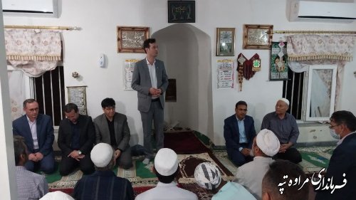 حضور فرماندار شهرستان مراوه‌تپه در جمع نمازگذاران روستای قره گل تخت وسط