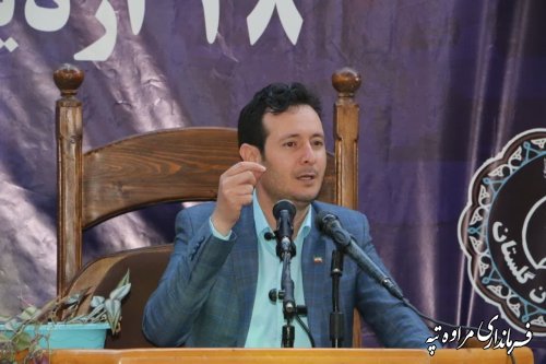 آموزش علم به دیگران زکات آن است