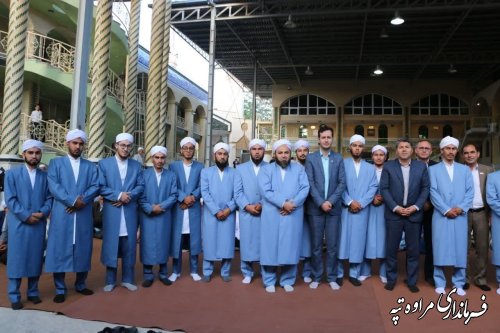 آموزش علم به دیگران زکات آن است