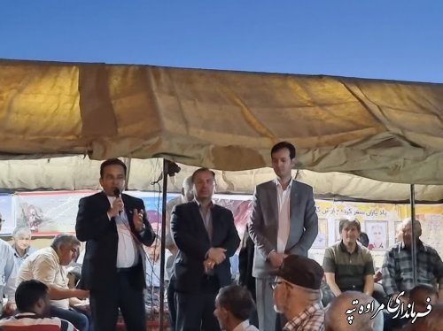 حضور فرمانداران و نماینده گنبد در محل اجرای برنامه‌های فرهنگی و ادبی