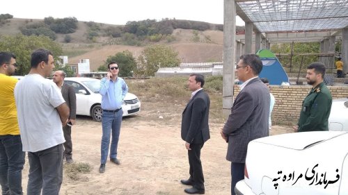 بازدید فرماندار شهرستان مراوه‌تپه از مدرسه در حال احداث روستای شارلوق گوگلان 