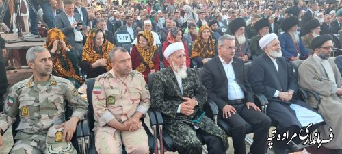 گزارش تصویری /مراسم رسمی ۲۹۱ مین سالروز تولد مختومقلی فراغی شاعر و عارف شهیر ایرانی ترکمن