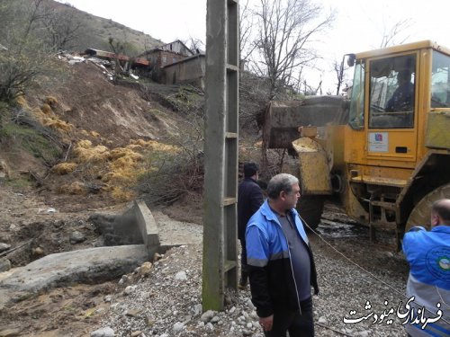 باید با تلاش جهادی در جهت رفع مشکلات بحران اقدام نمود