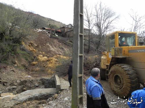 باید با تلاش جهادی در جهت رفع مشکلات بحران اقدام نمود