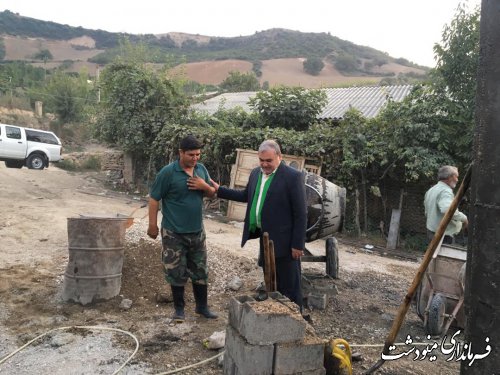 بازدید فرماندار از روند ساخت منازل مسکونی روستای سایر 