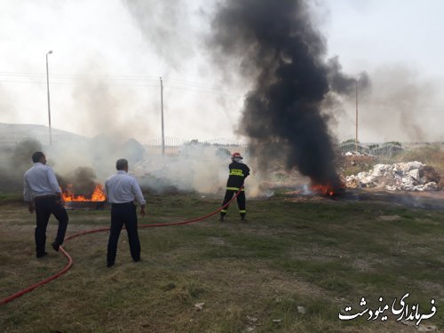 مانور اطفاء حریق در شهرک صنعتی مینودشت برگزار شد