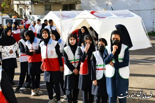 مانور زلزله و ایمنی در سطح مدارس شهرستان مینودشت برگزار شد