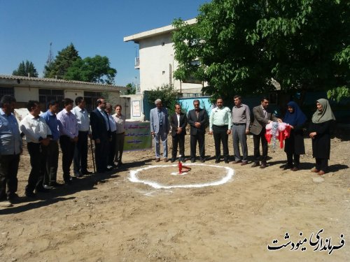 کلنگ احداث مدرسه شش کلاسه هاجر در مینودشت به زمین زده شد