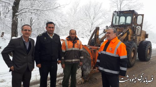 بازدید فرماندار مینودشت از مناطق برف گیر و کوهستانی شهرستان