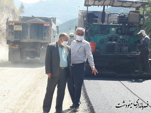 بازدید معاون فرماندار از اجرای آسفالت جاده جدید (جاده آنتنی ) روستای جنگلده بالا