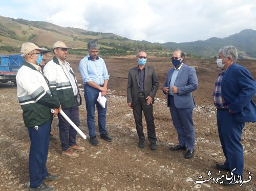 فرماندار مینودشت به همراه مدیر عامل آب منطقه ای گلستان از روستای جنگلده بالا بازدید نمودند