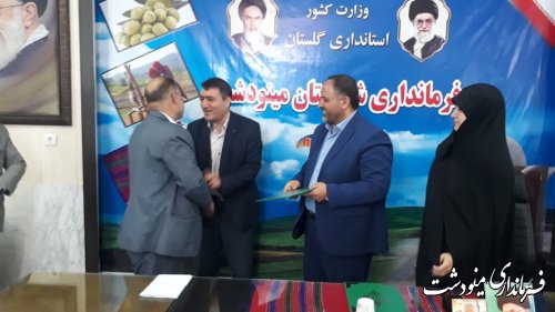آئین تکریم و معارفه معاون برنامه ریزی و هماهنگی امور عمرانی فرمانداری شهرستان مینودشت برگزار شد