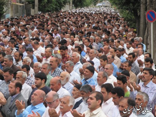 همایش روزه داران رامیانی با نوای أللّهُمَّ أهْلَ الكِبریآء وَالعَظَمَة