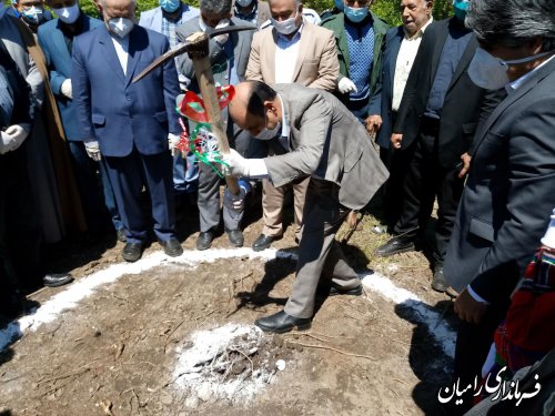 آئین کلنگ زنی بیمارستان91 تختخوابی شهدای رامیان با حضور استاندار گلستان