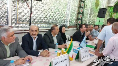 برپایی میز خدمت استاندار گلستان در شهر دلند