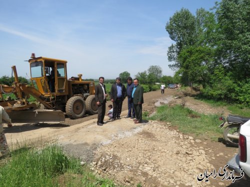 بازدید  فرماندار رامیان از محل برگزاری جشنواره توت فرنگی در روستای شفیع آباد