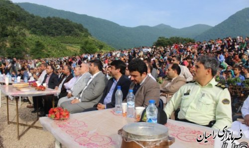 برگزاری پنجمین جشنواره توت فرنگی در روستای شفیع آباد 