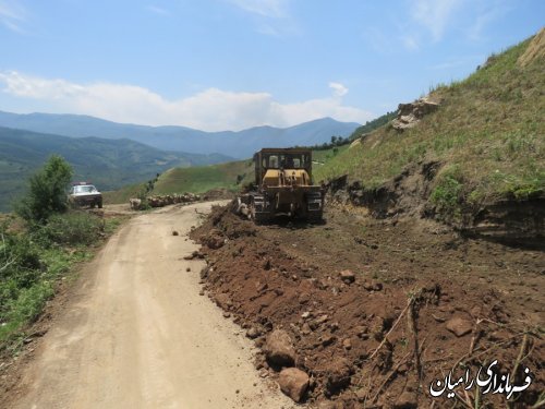 بازدید فرماندار رامیان از روند بهسازی محورهای کوهستانی شهرستان