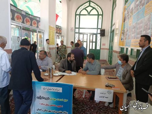 حضور معاون فرماندار رامیان در نماز جمعه خان به بین