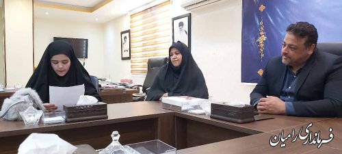 دیدار مسئول و اعضای فعال کانون پرورش فکری رامیان با فرماندار