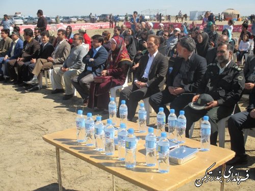 برگزاری جشنواره بومی محلی در محل شنای بندرترکمن