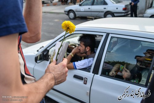 گزارش تصویری از برنامه گل بجای سیگار