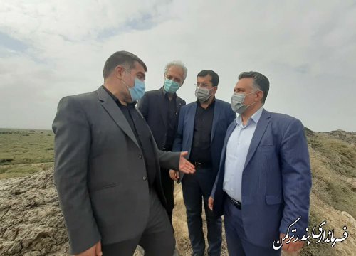 بازدید رئیس بنیاد مسکن انقلاب اسلامی از روستاهای ساحلی شهرستان