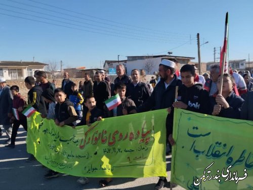 همایش پیاده روی خانوادگی در روستای چاپاقلی بندرترکمن برگزار شد