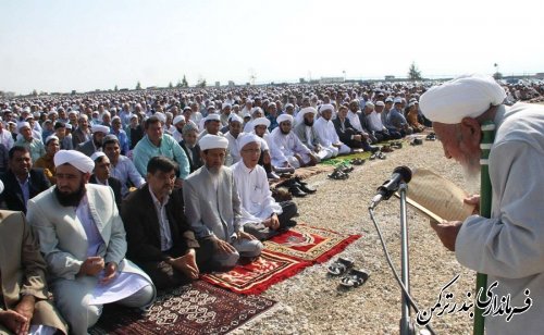 گزارش تصویری از نماز پرشکوه عیدسعید قربان در بندرترکمن