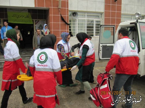 مانور زلزله درمدارس بندرترکمن برگزار شد