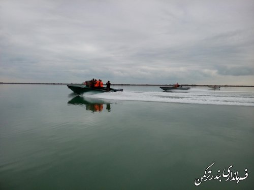 بازديد استاندار گلستان و همراه هيئت همراه از مركز پرورش پن كال چر ماهيان خاوياري خليج گرگان